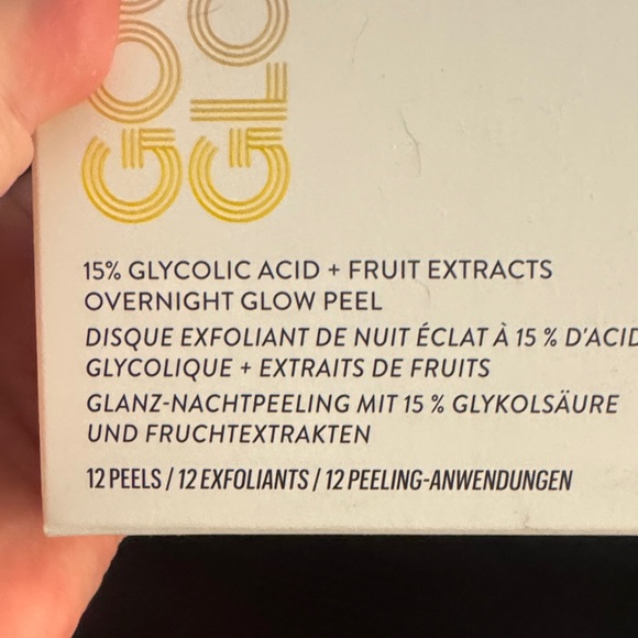 Goop Beauty Glow Peel/12 overnight peels. Exfoliates, brightens your face! NIB! - Picture 2 of 10